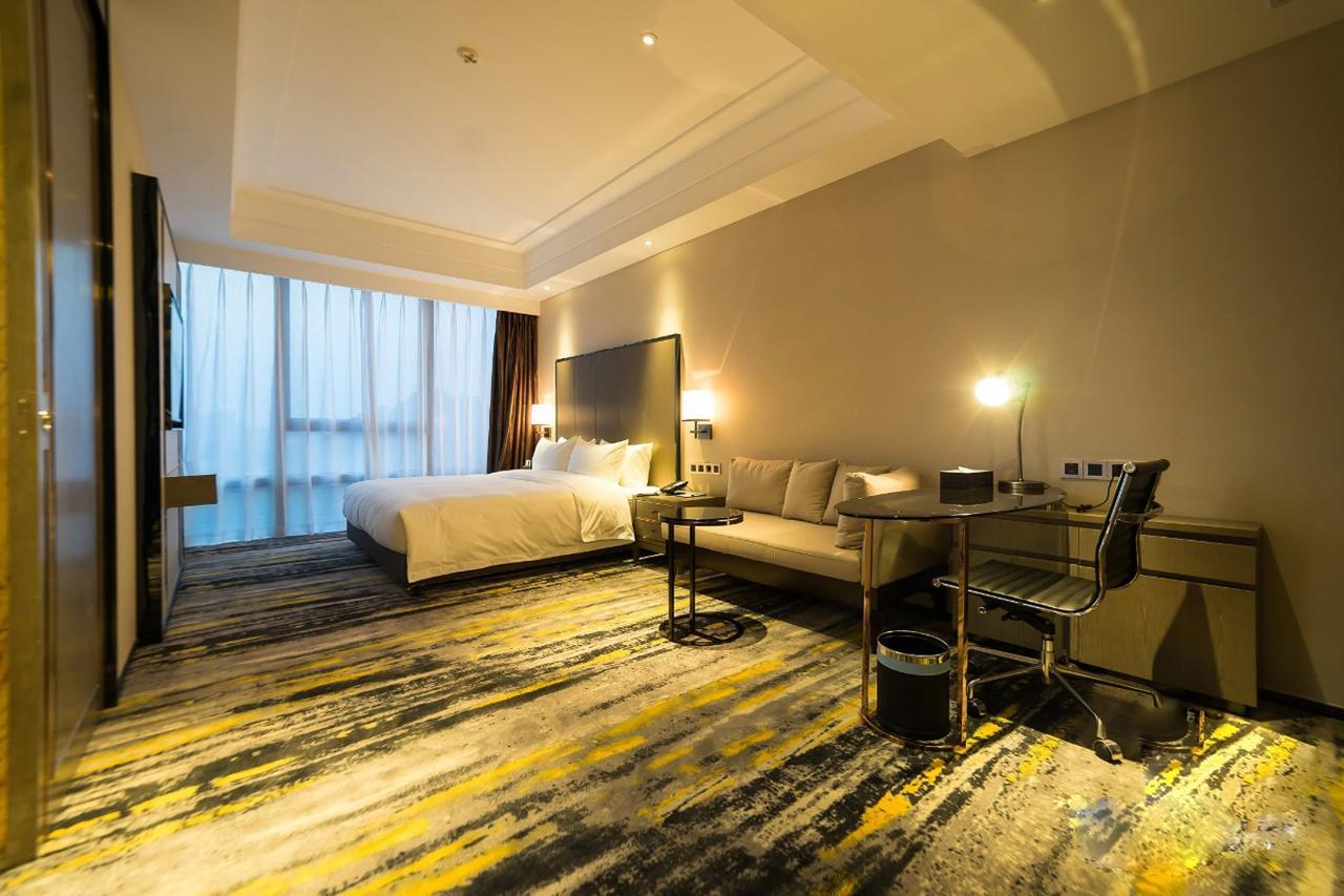 Brandi Hotel Foshan Buitenkant foto