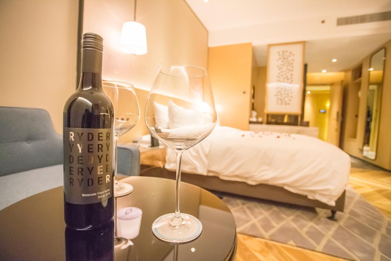 Brandi Hotel Foshan Buitenkant foto